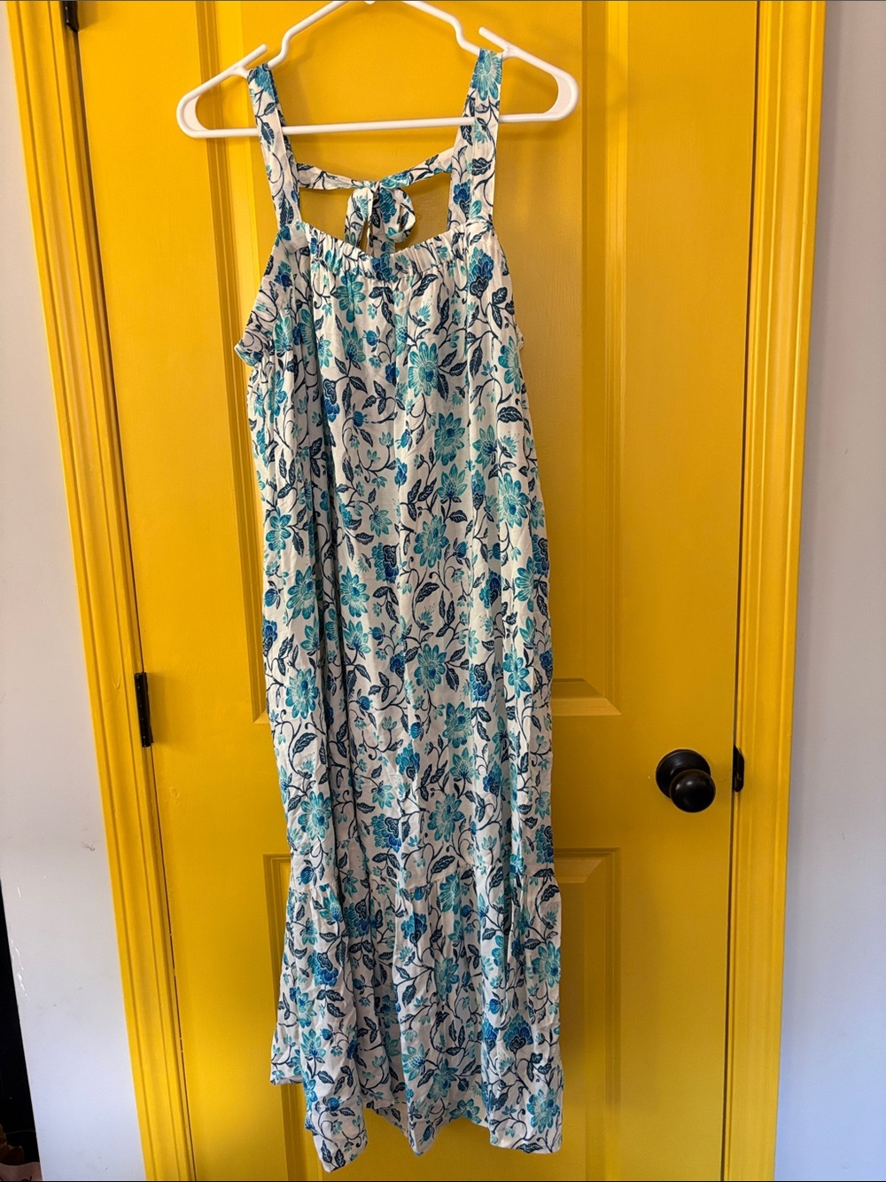 Old Navy Floral Maxi Dress in Teal and White